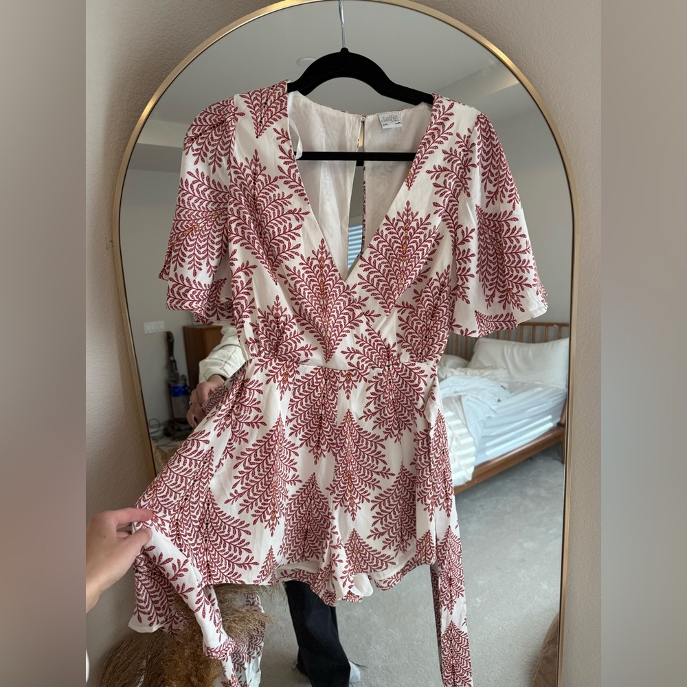 Selfie Leslie Romper sz XS